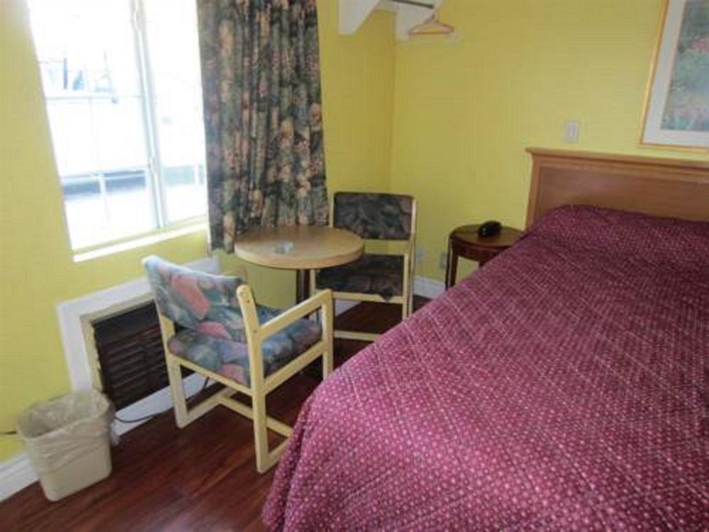 Travel Eagle Inn Motel Long Beach Esterno foto